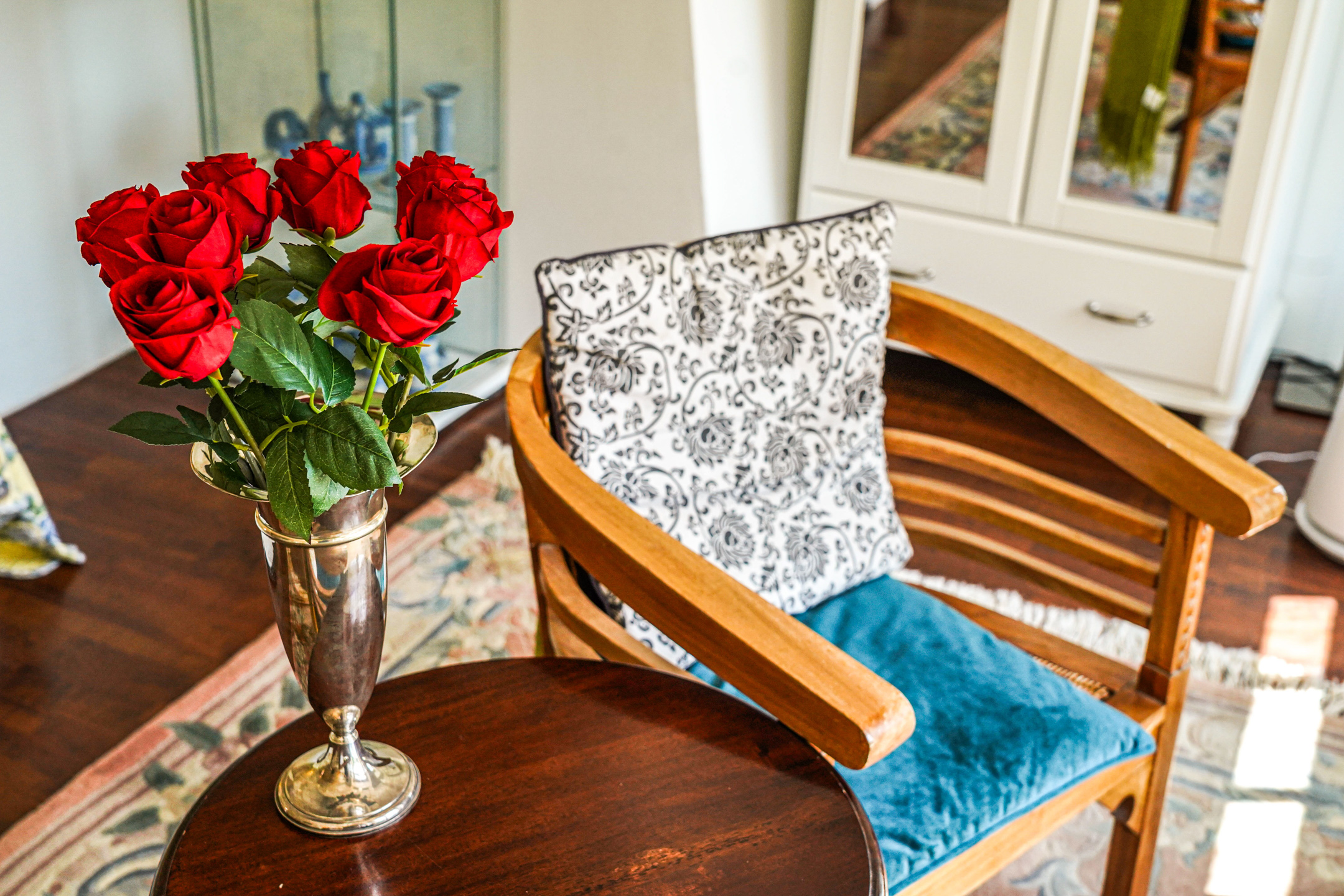 Bedroom Sitting Area Other Angle The Balcony at Prinsen Canal apartment Amsterdam