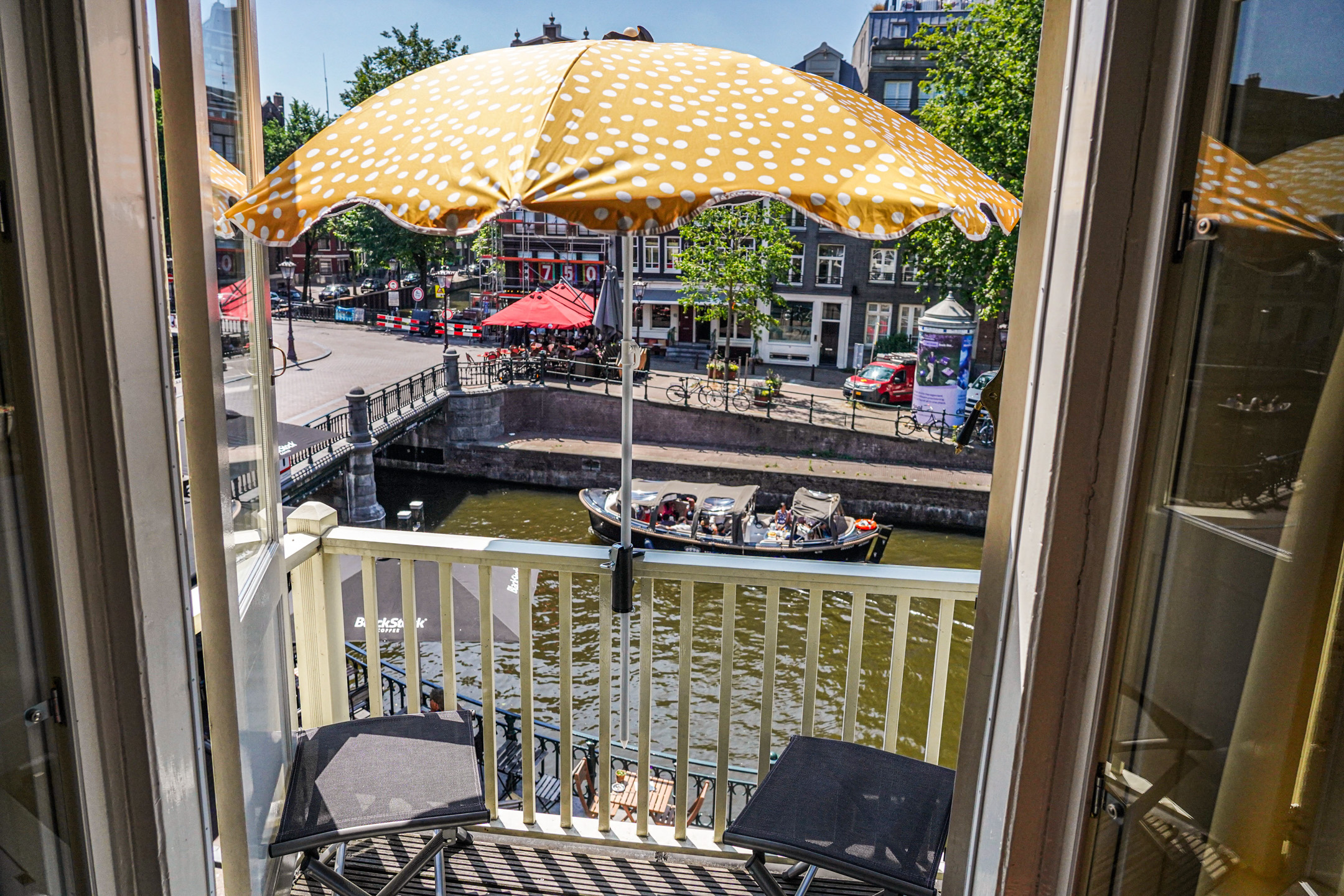 Balcony View The Balcony at Prinsen Canal apartment Amsterdam