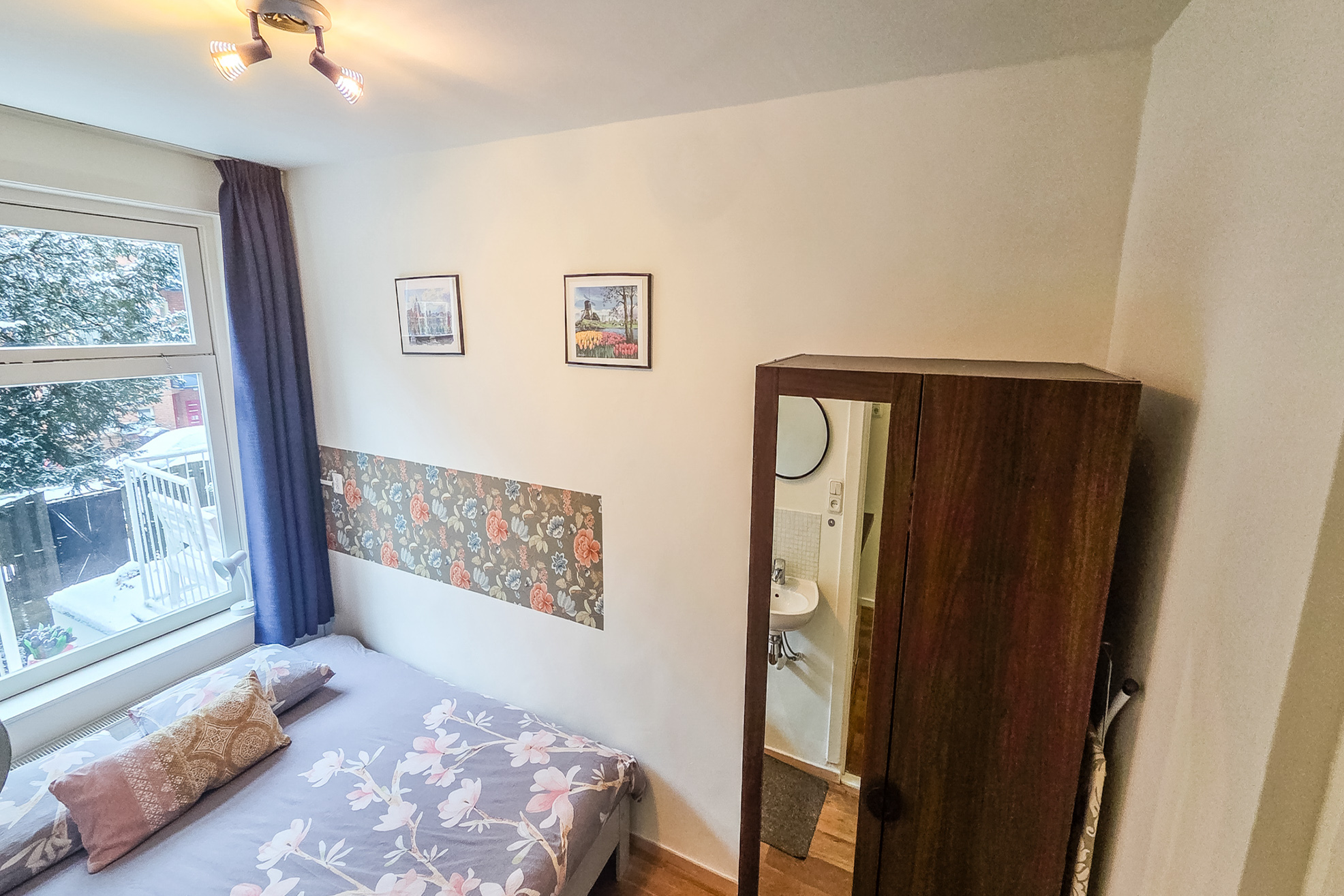 Bedroom West City apartment Amsterdam